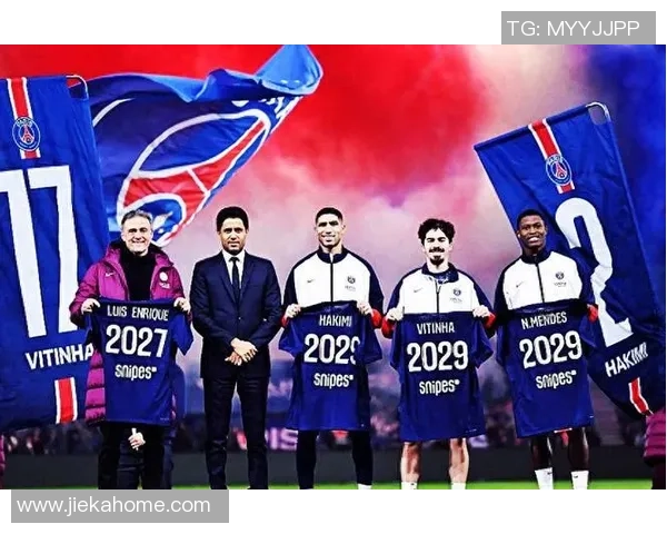 中超热战拜仁大胜巴萨点球大战引发全场狂欢与转会传闻交织