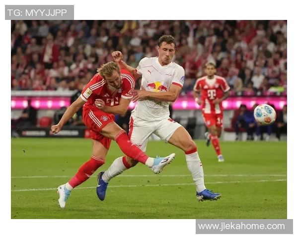 欧联杯精彩对决拜仁小胜莱比锡全场沸腾瞬间回顾