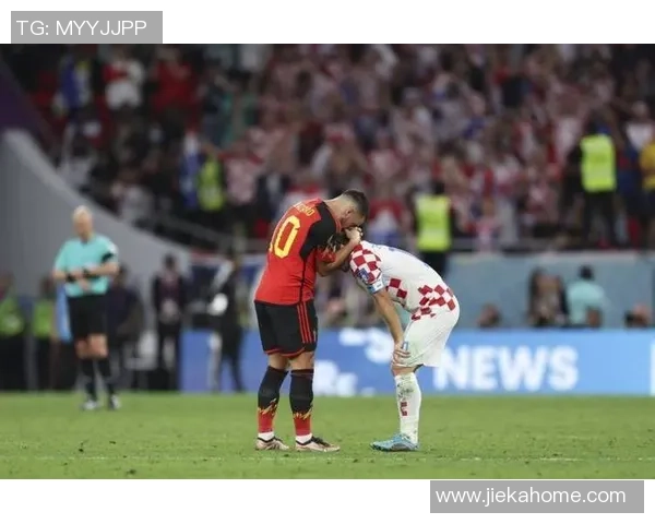 中超激战波尔图逆转巴黎圣日耳曼红牌争议引发全场热议与十大精彩进球回顾