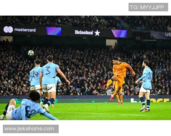 曼城狂胜皇马引发红牌争议全场沸腾瞬间回顾