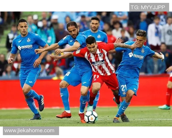 西甲激战切尔西逆转波尔图全场沸腾精彩瞬间回顾 西甲激战切尔西逆转波尔图全场沸腾精彩瞬间回顾