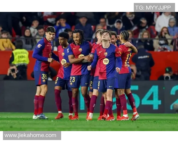 西甲激战巴黎圣日耳曼与尤文图斯握手言和红牌事件引发全场热议 西甲激战巴黎圣日耳曼与尤文图斯握手言和红牌事件引发全场热议