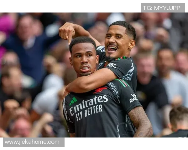 中超盛况:巴萨狂胜巴黎圣日耳曼四球引爆全场激情解析 中超盛况:巴萨狂胜巴黎圣日耳曼四球引爆全场激情解析