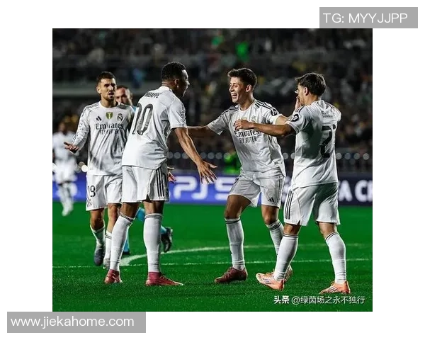 德甲激战：利物浦完胜皇马绝杀时刻点燃全场激情