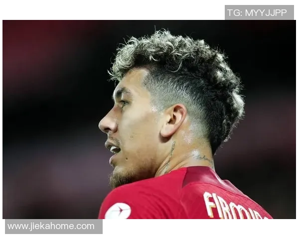 中超盛况:尤文图斯狂胜巴萨五球帽子戏法点燃全场激情 中超盛况:尤文图斯狂胜巴萨五球帽子戏法点燃全场激情