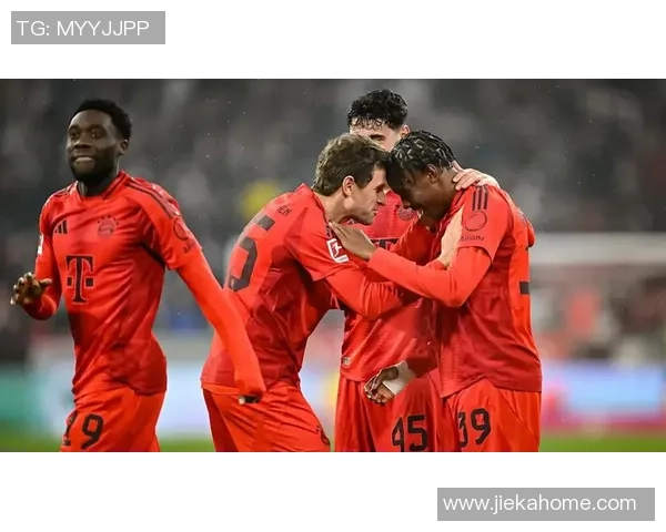 德甲精彩对决拜仁逆转曼联四比三十大进球瞬间回顾